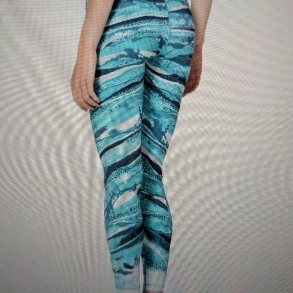 Lululemon Wonder Under HR Tight Sz 10 NWT - Picture 12 of 12